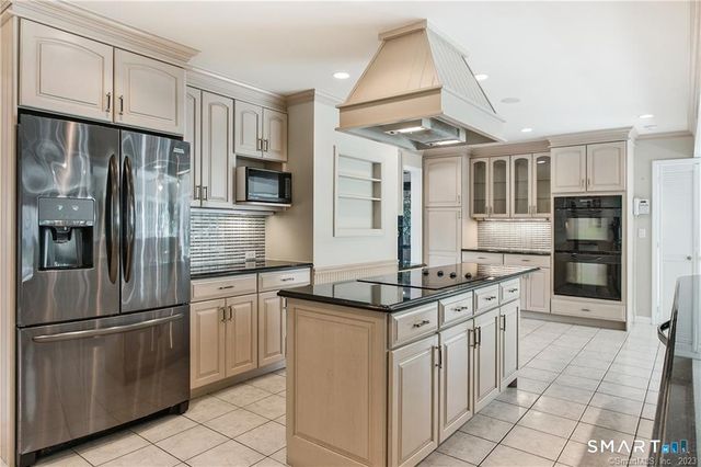 30 Riverside Avenue 1st fl, Stamford, CT 06905