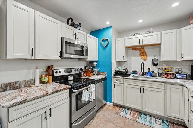 11208 DUNCAN STREET, Seminole, FL 33772