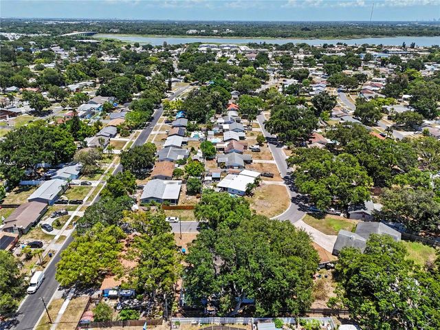11208 DUNCAN STREET, Seminole, FL 33772