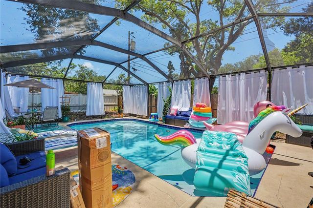 11208 DUNCAN STREET, Seminole, FL 33772