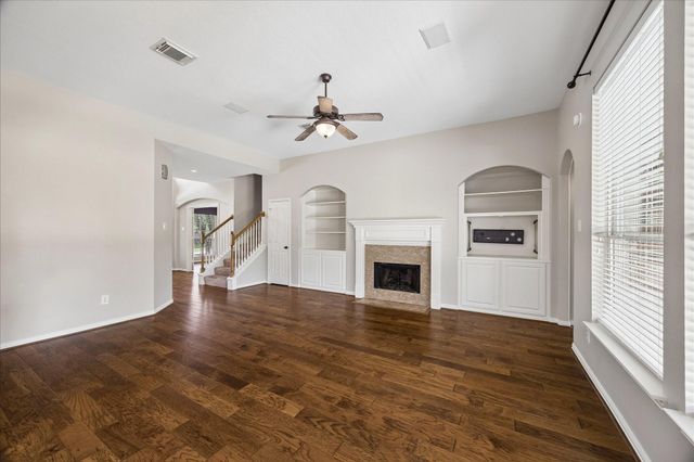 12847 Magic Falls Drive, Tomball, TX 77377