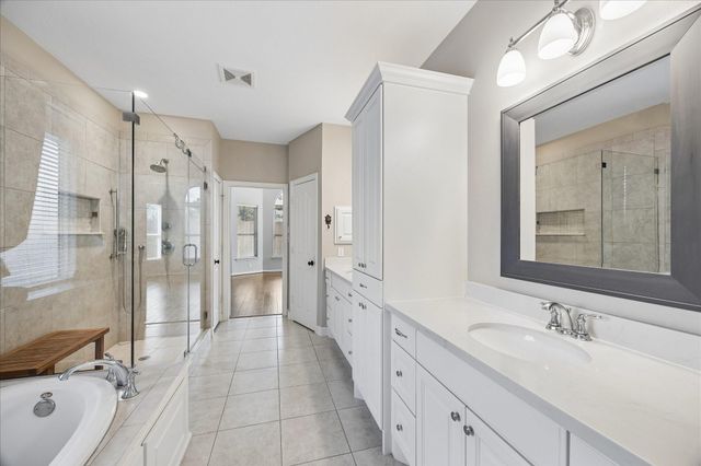 12847 Magic Falls Drive, Tomball, TX 77377