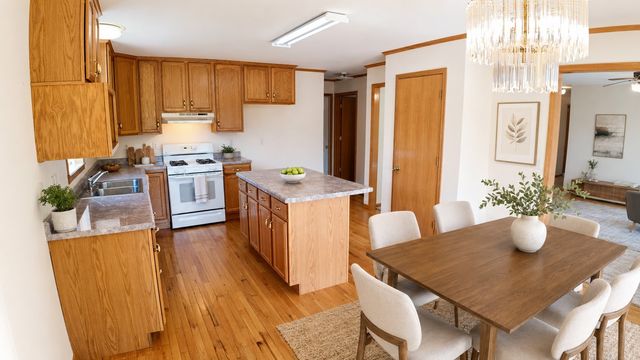 2416 C Street SW, Cedar Rapids, IA 52404