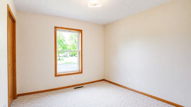 2416 C Street SW, Cedar Rapids, IA 52404