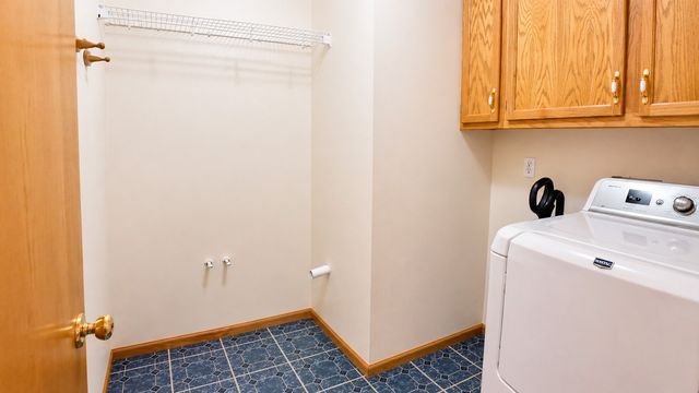 2416 C Street SW, Cedar Rapids, IA 52404