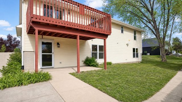 2416 C Street SW, Cedar Rapids, IA 52404