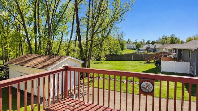 2416 C Street SW, Cedar Rapids, IA 52404