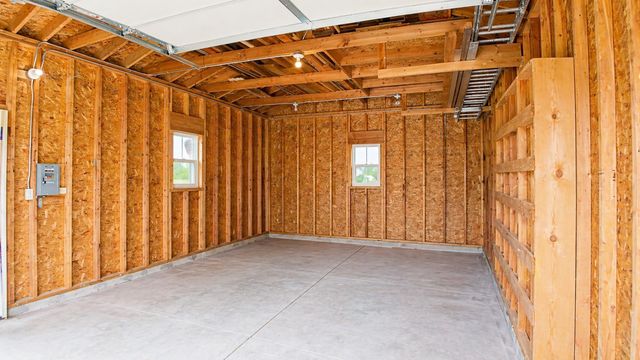 2416 C Street SW, Cedar Rapids, IA 52404