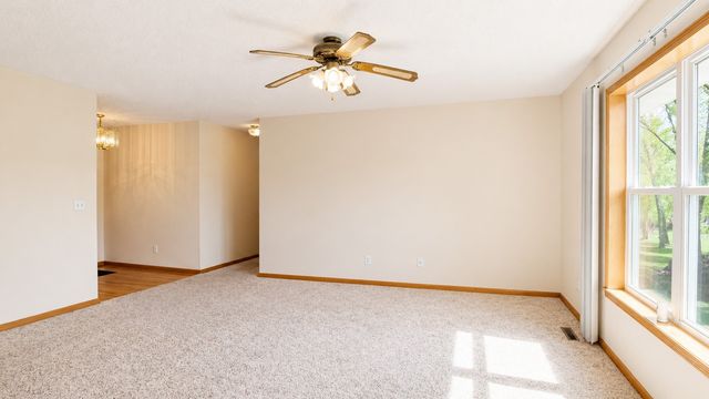 2416 C Street SW, Cedar Rapids, IA 52404