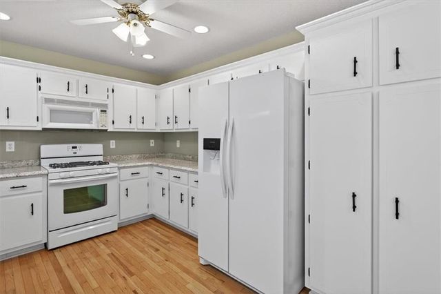 402 Deer Run, Jasper, GA 30143