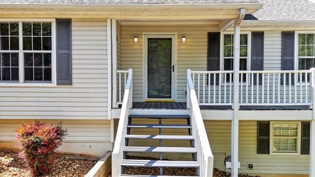 402 Deer Run, Jasper, GA 30143