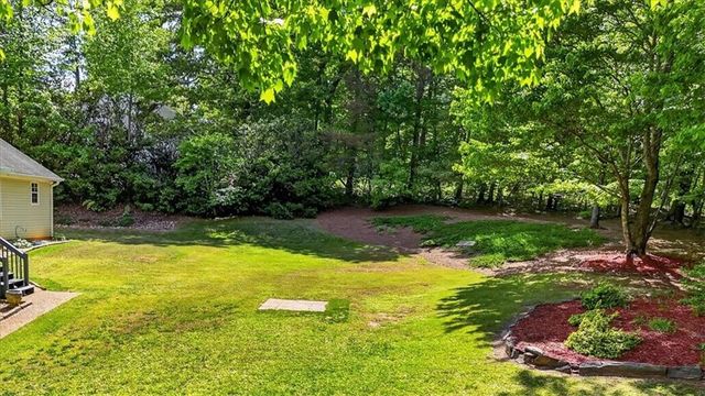 402 Deer Run, Jasper, GA 30143