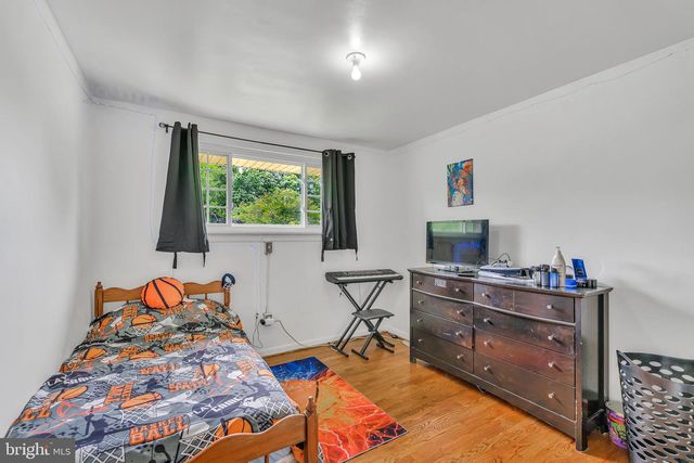 7310 WESSEX DR, Temple Hills, MD 20748