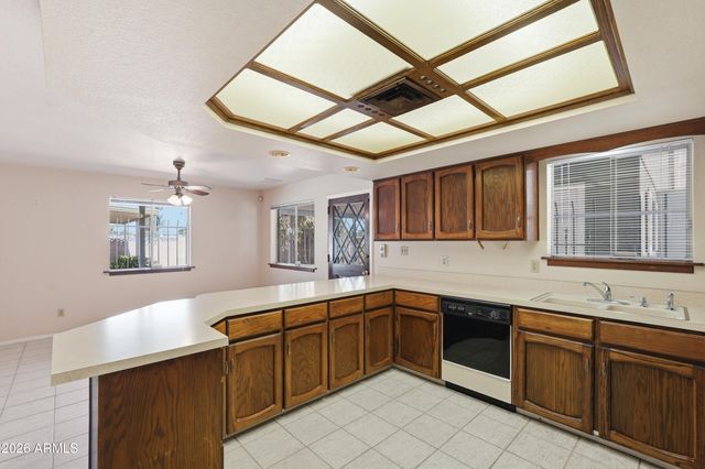 4048 W EL CAMINITO Drive, Phoenix, AZ 85051