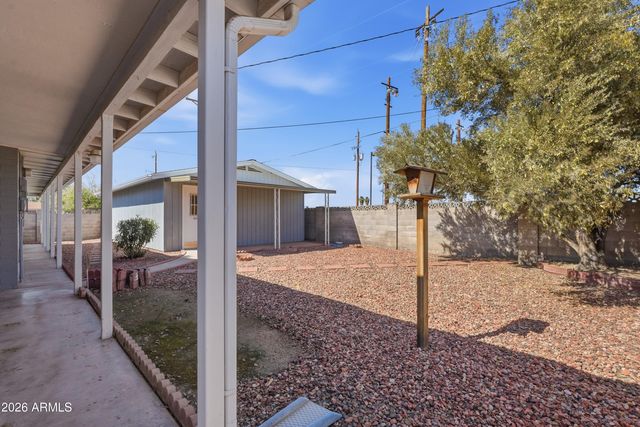 4048 W EL CAMINITO Drive, Phoenix, AZ 85051