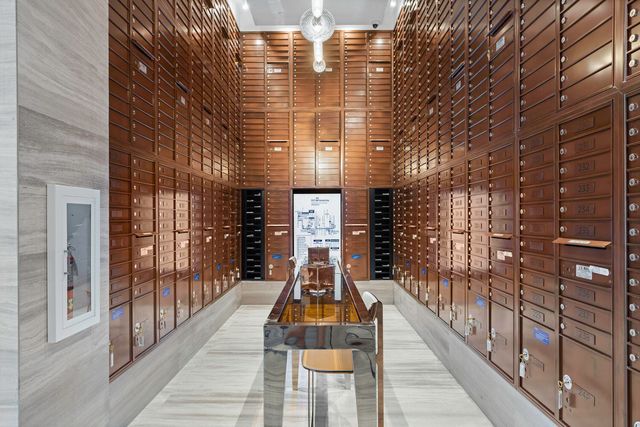 2000 Metropica Way 2107, Sunrise, FL 33323