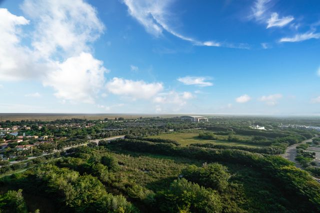 2000 Metropica Way 2107, Sunrise, FL 33323