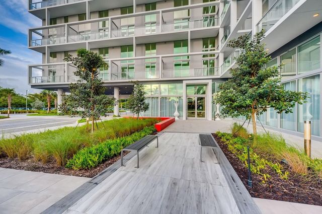 2000 Metropica Way 2107, Sunrise, FL 33323