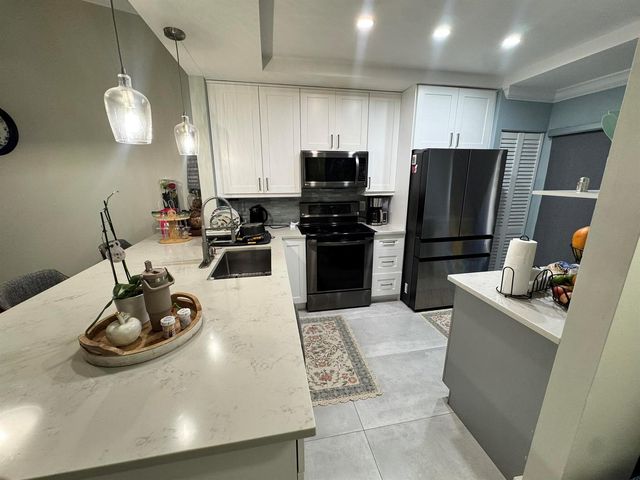 10295 Boca Bend W L4, Boca Raton, FL 33428