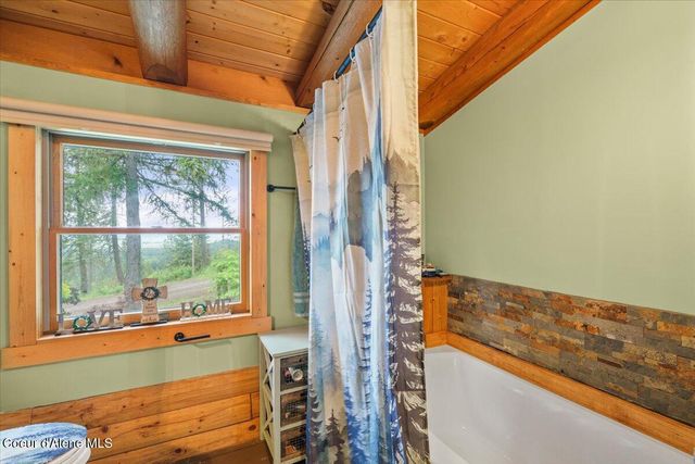 14751 N Smith AVE, Rathdrum, ID 83858