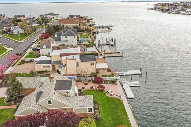 209 W Shore Drive, Massapequa, NY 11758