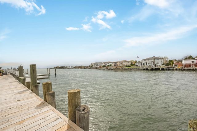 209 W Shore Drive, Massapequa, NY 11758