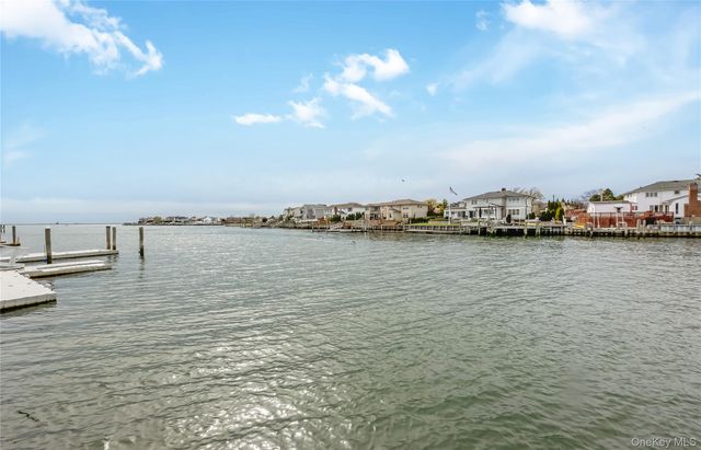 209 W Shore Drive, Massapequa, NY 11758