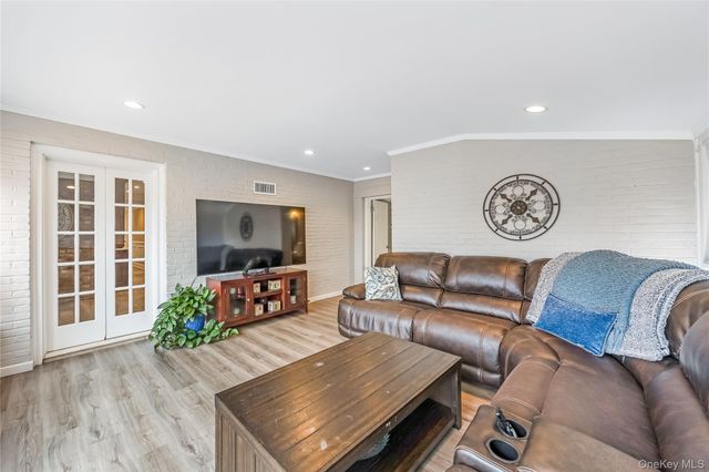209 W Shore Drive, Massapequa, NY 11758