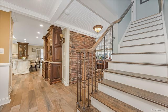 209 W Shore Drive, Massapequa, NY 11758