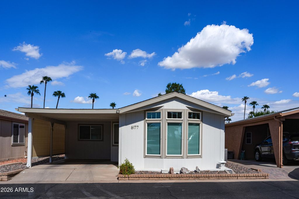 6177 S SAWGRASS Drive, Chandler, AZ 85249 — exterior