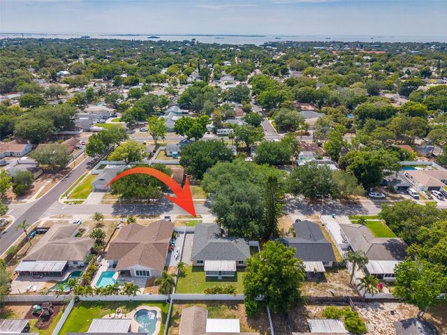 870 16TH LANE, Palm Harbor, FL 34683