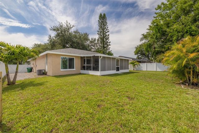 870 16TH LANE, Palm Harbor, FL 34683