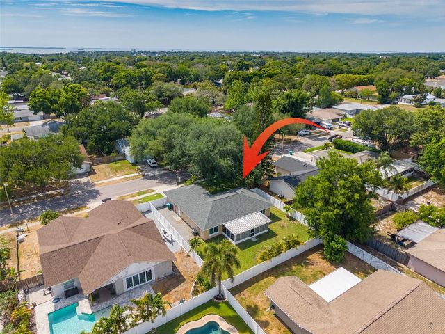 870 16TH LANE, Palm Harbor, FL 34683