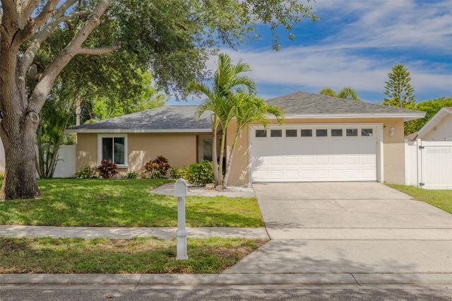 870 16TH LANE, Palm Harbor, FL 34683
