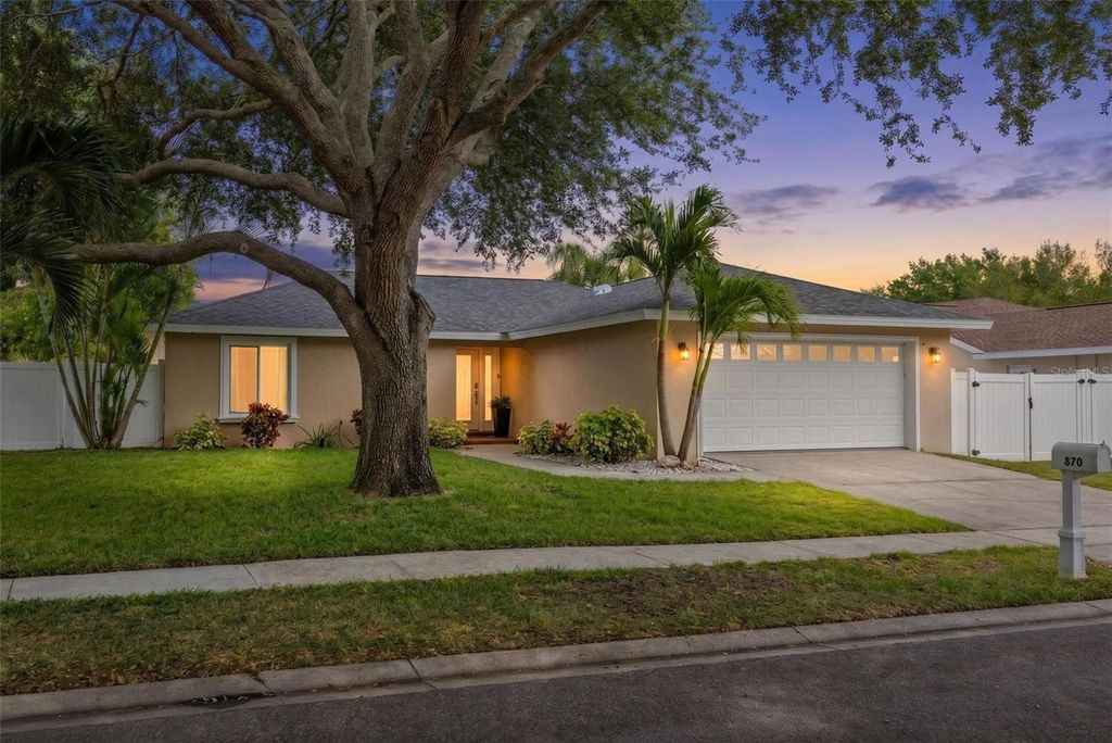 870 16TH LANE, Palm Harbor, FL 34683