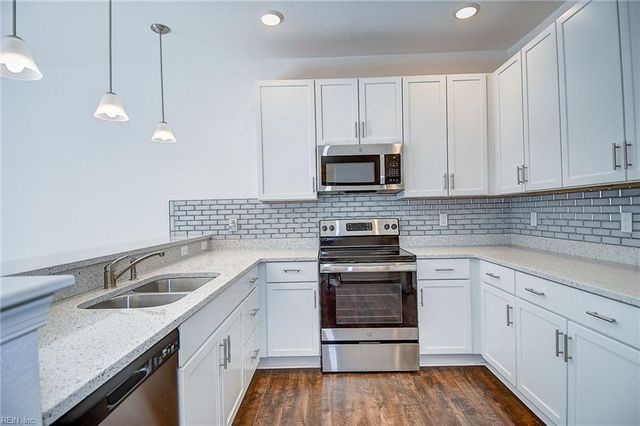 5028 Hawkins Mill WAY, Virginia Beach, VA 23455