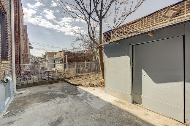 89-24 146th Street, Jamaica, NY 11435