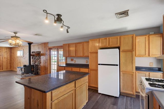 W5230 COUNTY ROAD G, Necedah, WI 54546