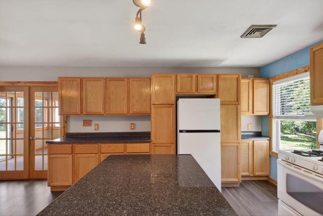 W5230 COUNTY ROAD G, Necedah, WI 54546