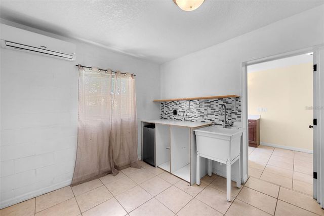 236 ELDORADO DRIVE, Debary, FL 32713