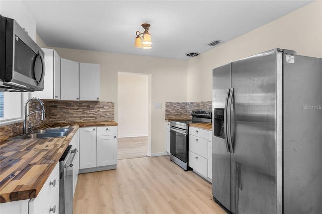 236 ELDORADO DRIVE, Debary, FL 32713