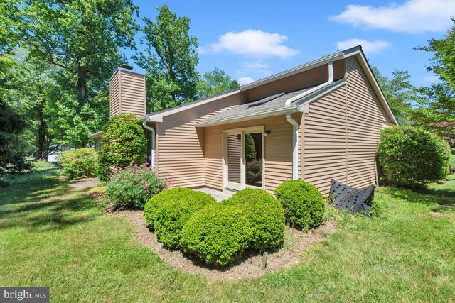 852 WOODMONT RD, Annapolis, MD 21401
