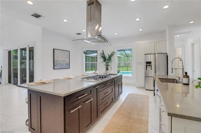 19640 Burgundy Farms RD, Estero, FL 33928