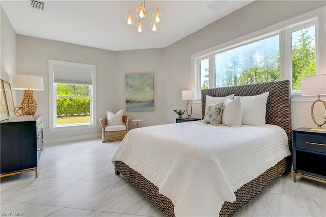 19640 Burgundy Farms RD, Estero, FL 33928