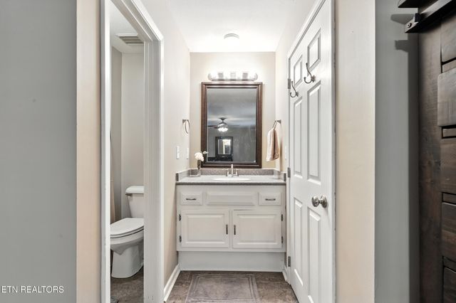 5007 Green Rd, Maryville, TN 37804