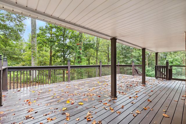 5007 Green Rd, Maryville, TN 37804