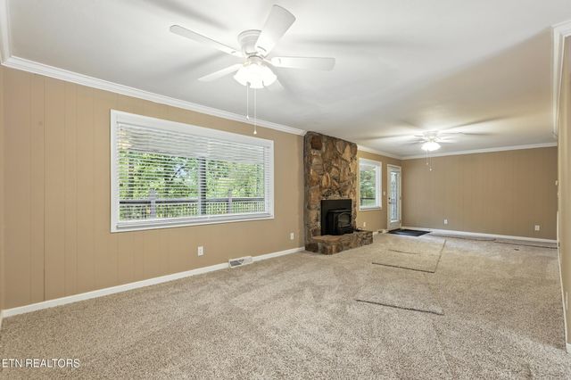 5007 Green Rd, Maryville, TN 37804