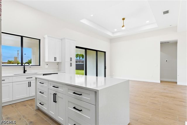 143 Nelson RD N, Cape Coral, FL 33993