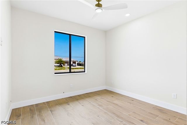 143 Nelson RD N, Cape Coral, FL 33993