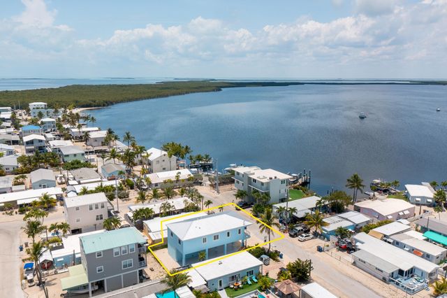 78 Avenue D, Key Largo, FL 33037